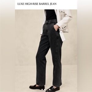Banana Republic Luxe High-Rise Barrel Jean in Black